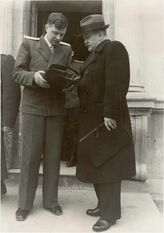 В.М. Молотов со своим помощником Б.Ф. Подцеробом во время конференции. Ялта, февраль 1945 г. 