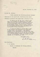 Письмо посла США в СССР А. Гарримана наркому иностранных дел СССР В.М. Молотову о передаче И.В. Сталину цветной фотографии лидеров трех союзных держав, сделанной сыном Г. Гопкинса Робертом во время Крымской конференции (на английском и русском язы...